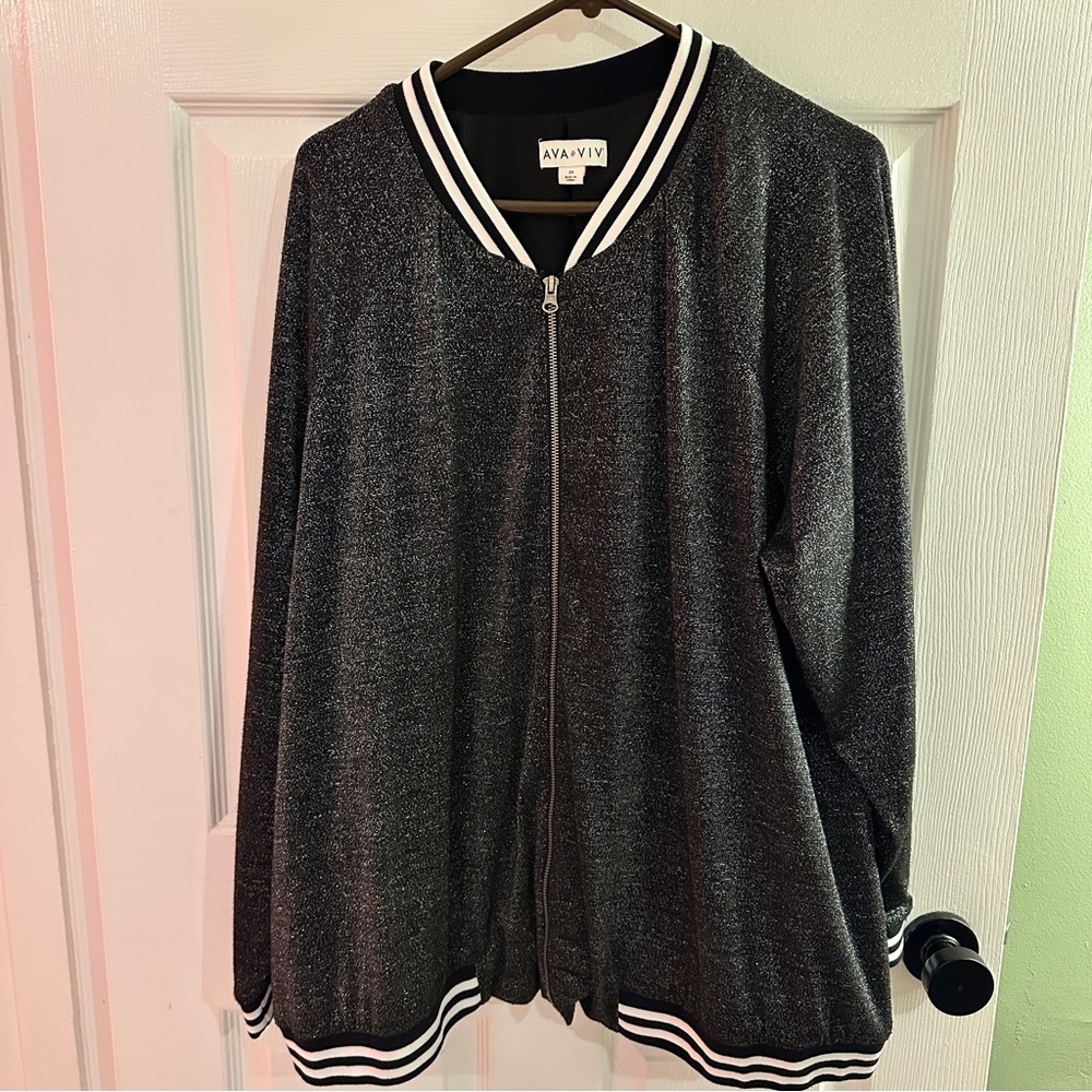 Ava & Viv Black and White Metallic Silver Sparkle Zip-Up Bomber Jacket Plus 3X